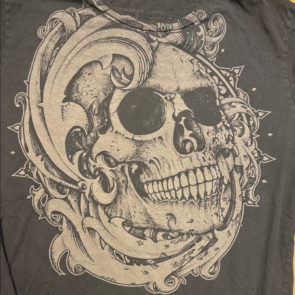 Edgy Charcoal Skull Graphic Tee